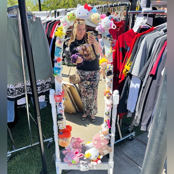 Meet your Posher, Breanna - Picture 1 of 1